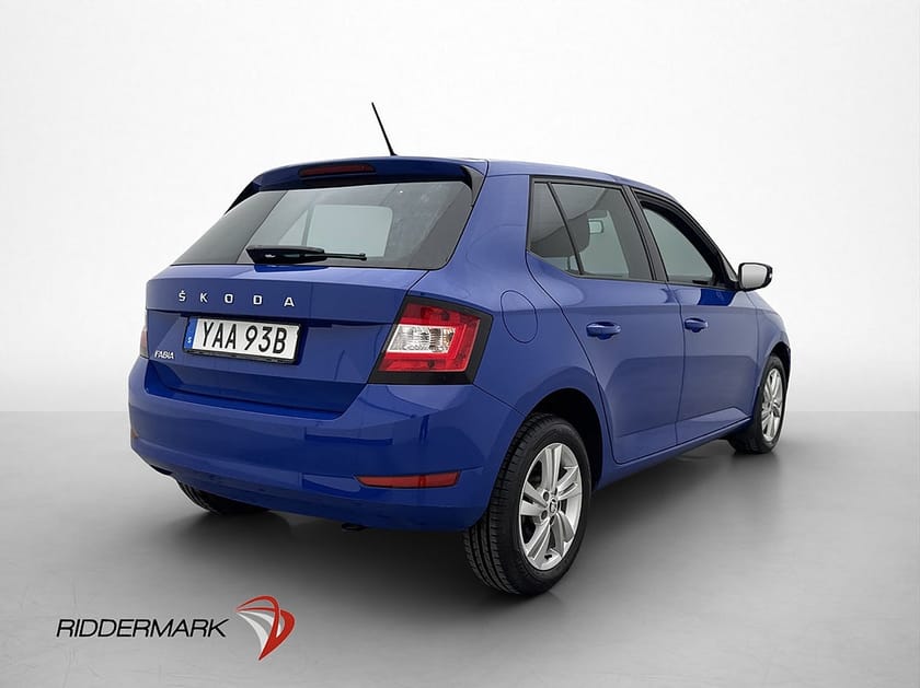 Bild 4 av Škoda Fabia Skoda 1.0 TSI 110hk Farthållare Bluetooth 1 Brukare
