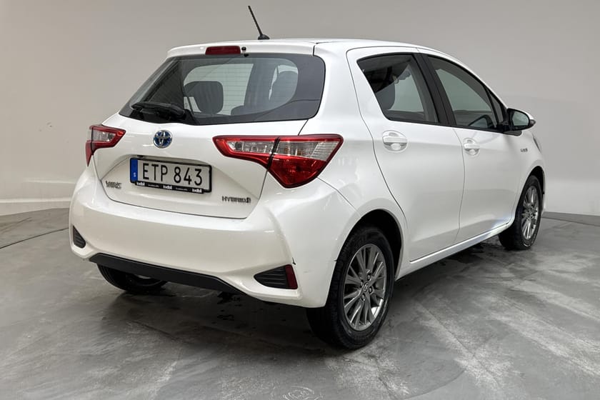 Bild 3 av Toyota Yaris Hybrid 1.5 5dr (101hk) Active