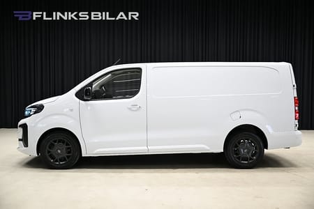 Opel Vivaro Skåpbil 145HK L3 Automat|Nedlackad|LED|Drag|Värmare|Lågmil|Moms