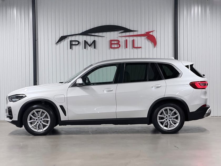 Bild 5 av BMW X5 xDrive45e iPerformance Steptronic En-Brukare H&K Moms