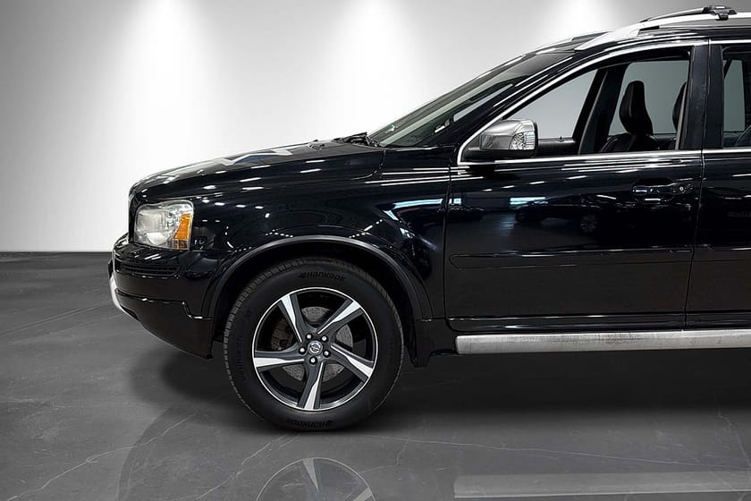 Bild 2 av Volvo XC90 7-seater 7-sits D5 AWD R-Design Drag Värmare Välservad Bluetooth