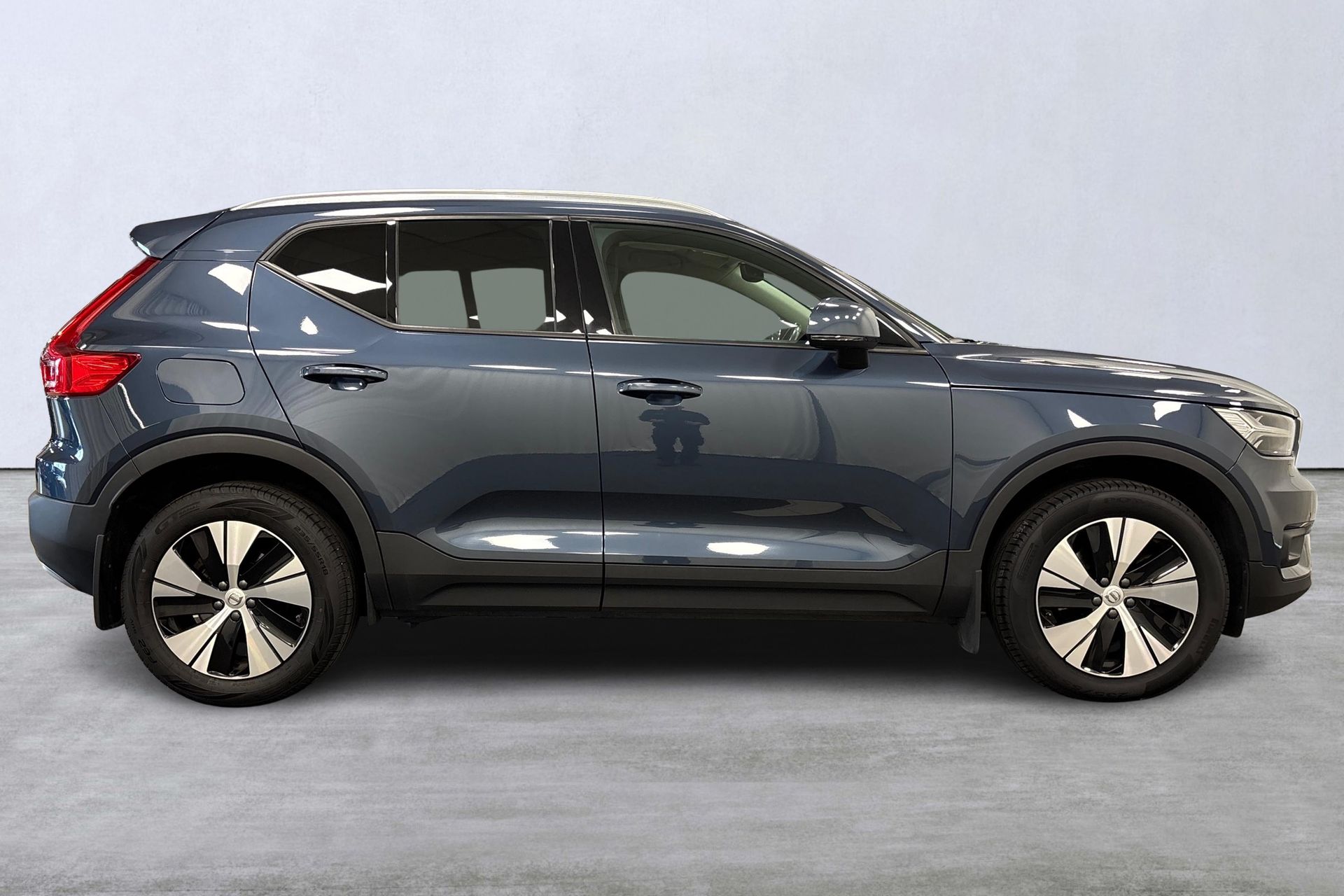 Volvo XC40 2021, photo 3/10