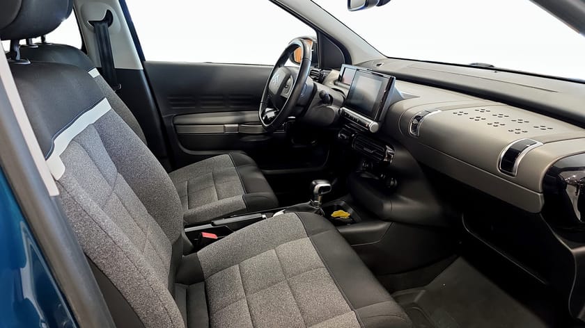 Bild 3 av Citroën C4 Cactus 1.2 PureTech Shine Style Panorama