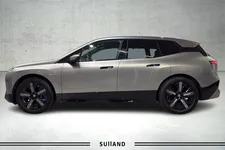 Thumnail bilde 1 av BMW iX xDrive40
