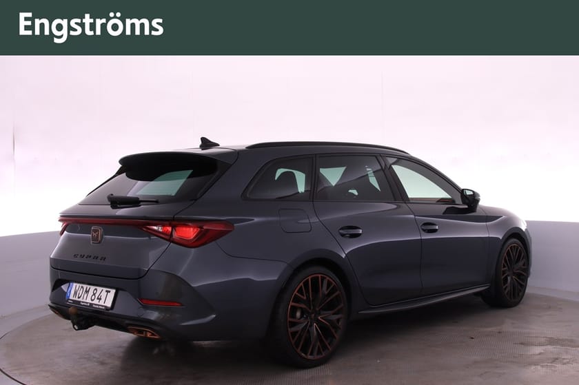 Bild 3 av CUPRA Leon Sportstourer e-Hybrid eHybrid 245Hk Dragkrok/19"/Backkamera