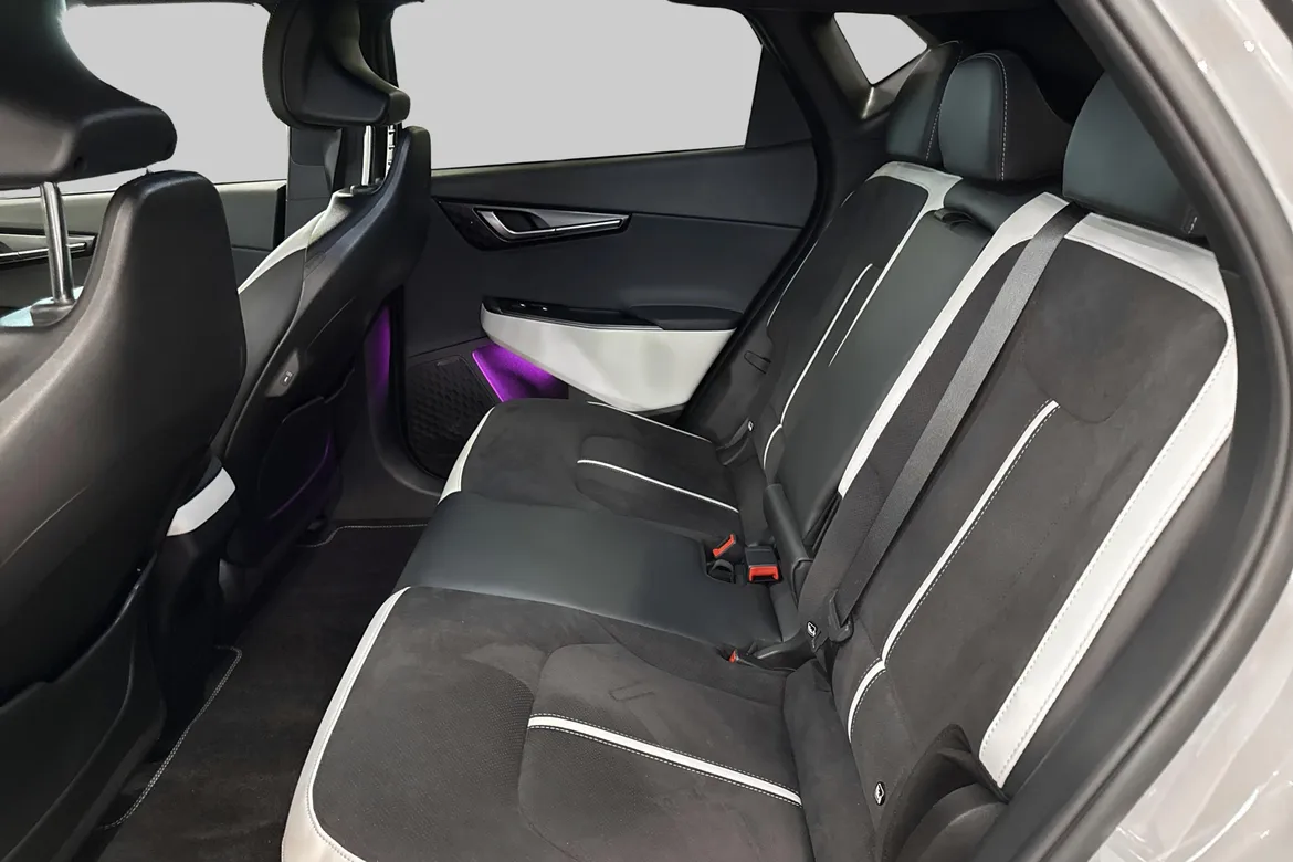 picture of a car