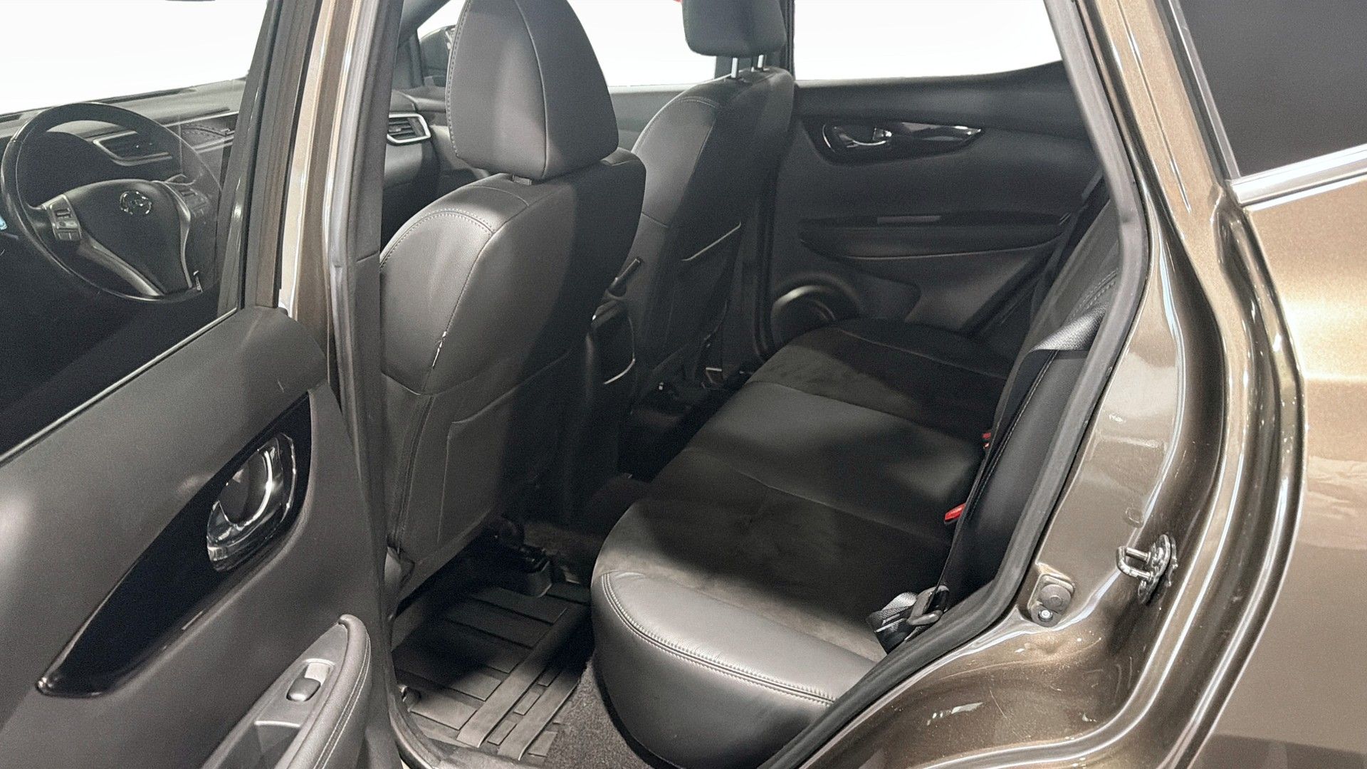 Nissan Qashqai 2017, kuva 7/9