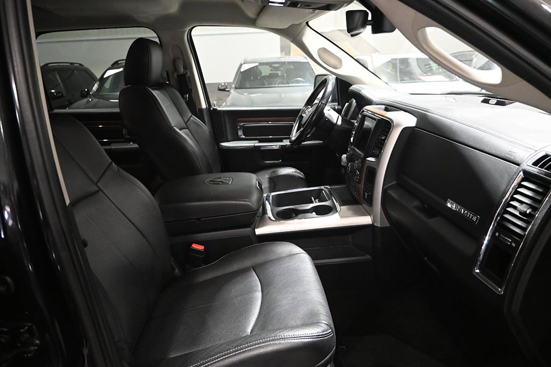 RAM 1500 Crew Cab 5.7 V8 HEMI 4x4 2018, bild 7/10