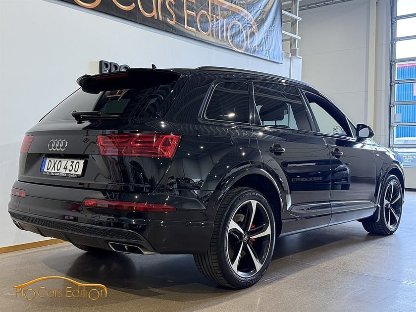 Bild 4 av Audi Q7 3.0 TDI V6 quattro|272hk S Line|CarPlay|Drag|B-kamera