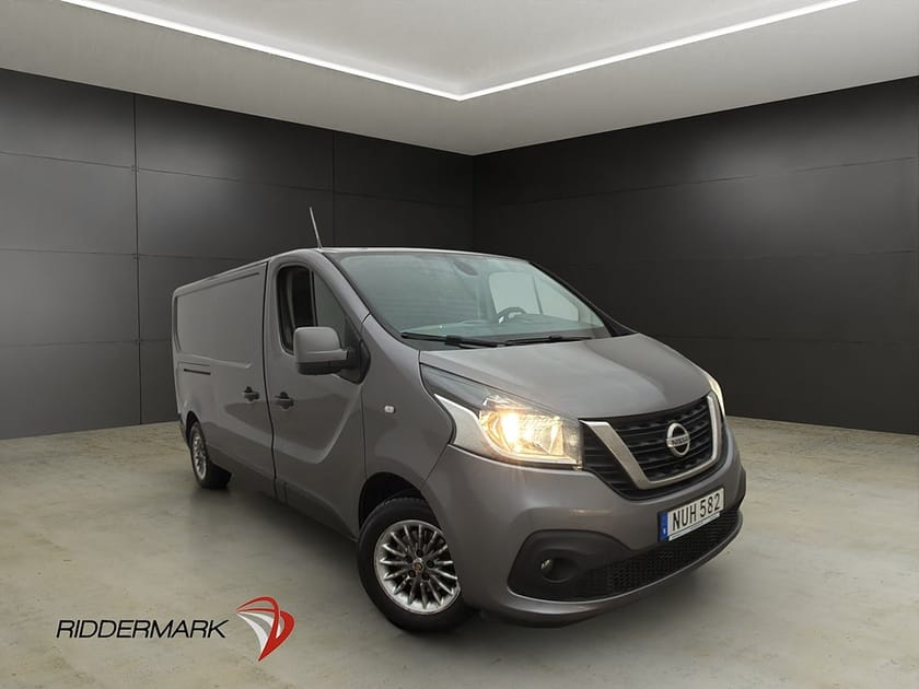 Bild 1 av Nissan NV300 Skåpbil L2 1.6dCi Värmare Farthållare Dragkrok B-Kamera