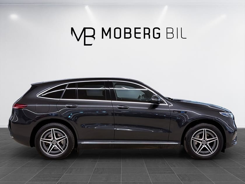 Bild 4 av Mercedes-Benz EQC 400 4MATIC 408hk Helg på Moberg! AMG Navi B-Kamera Drag