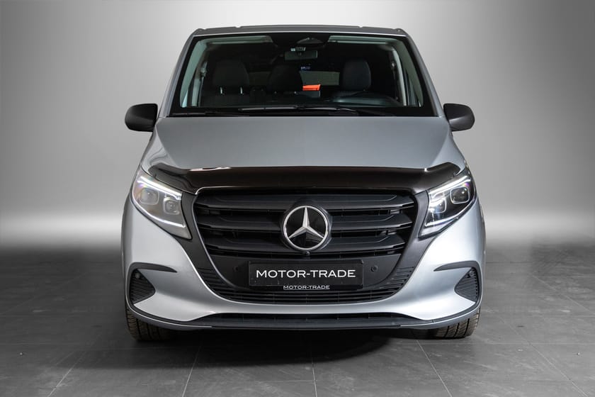 Bilde 3 av Mercedes-Benz Vito 119 CDI 4x4 3.0t 4MATIC A2 | x2 SKYVEDØRER | 3-SETER | WEBASTO |