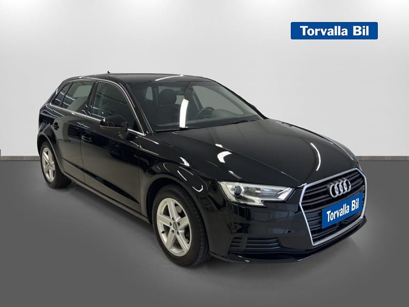 Bild 4 av Audi A3 Sportback 35 TFSI S Tronic ink vinterhjul
