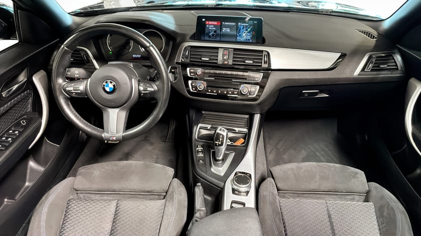 Bild 4 av BMW 220i Cabriolet Convertible M Sport HiFi Comfort Access Elstolar B-Kam