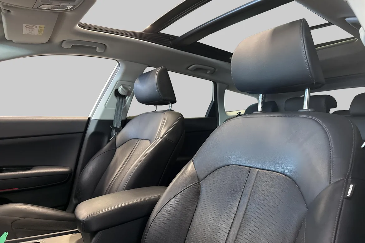 picture of a car