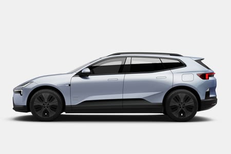 Polestar 4 Long Range Single Motor SUV Rear Pilot