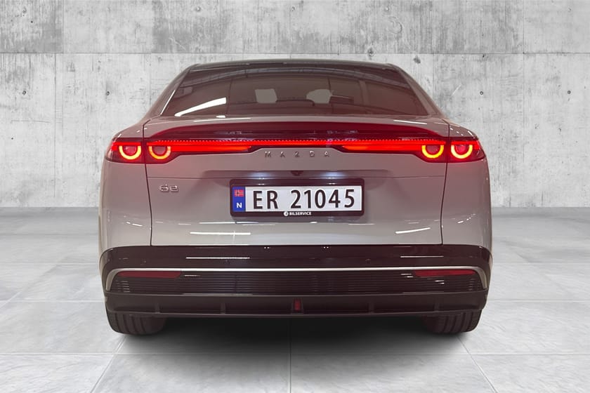 Bilde 4 av Mazda 6e Standard Range SR Takumi Plus/360/Panorama/Sony/479wltp