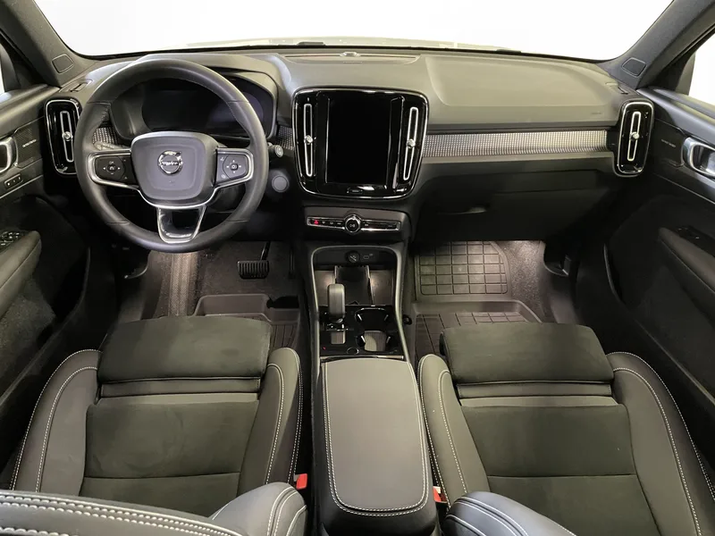 Bild 12 av 17 – Volvo EX40 Twin Motor Performance Ultra SE Ultra Special Edition