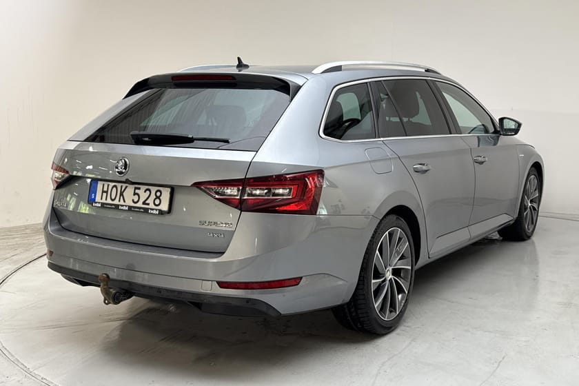 Bild 3 av Škoda Superb Kombi 2.0 TDI 4x4 (190hk) L&K Business Adv