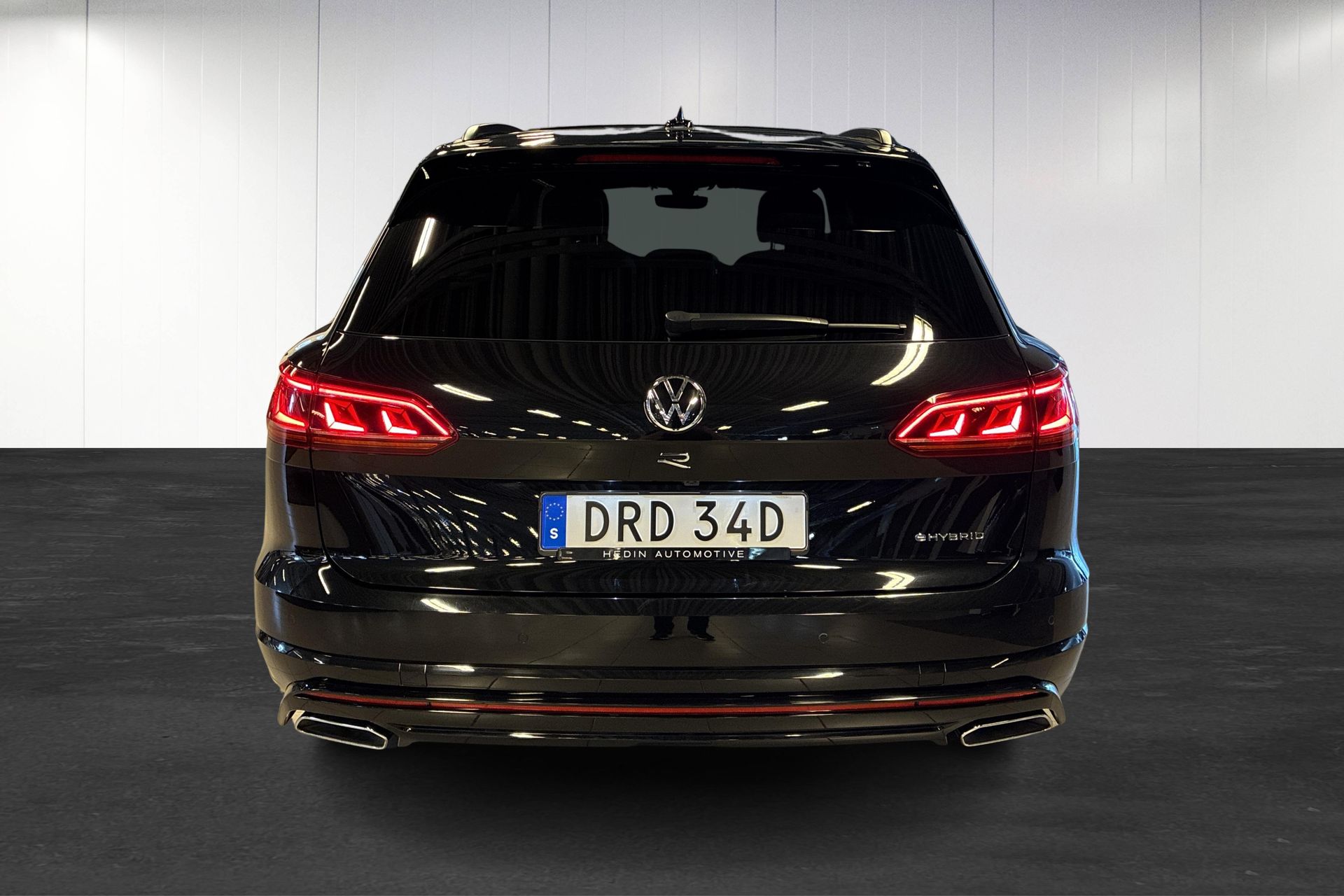 Volkswagen Touareg R eHybrid 3.0 V6 TSI 2023, photo 6/24
