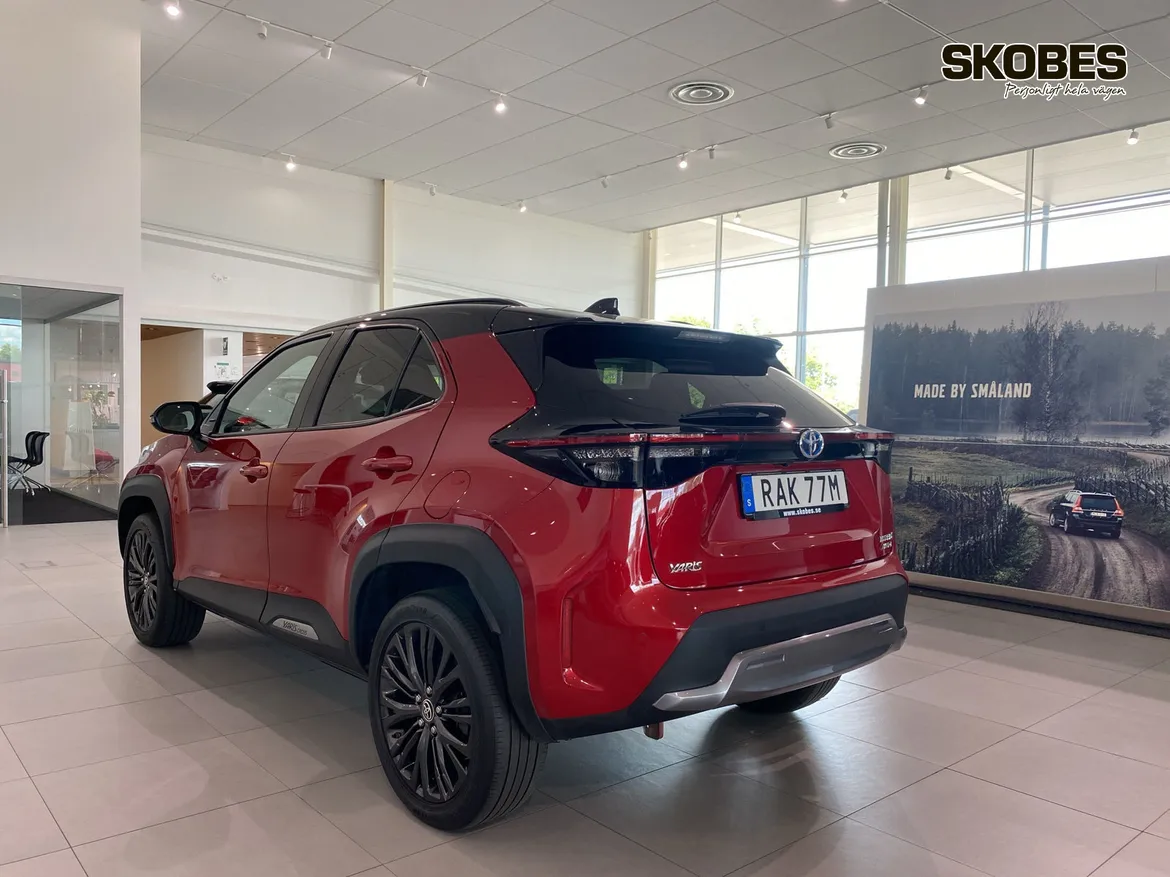 Toyota Yaris Cross Hybrid AWD-i