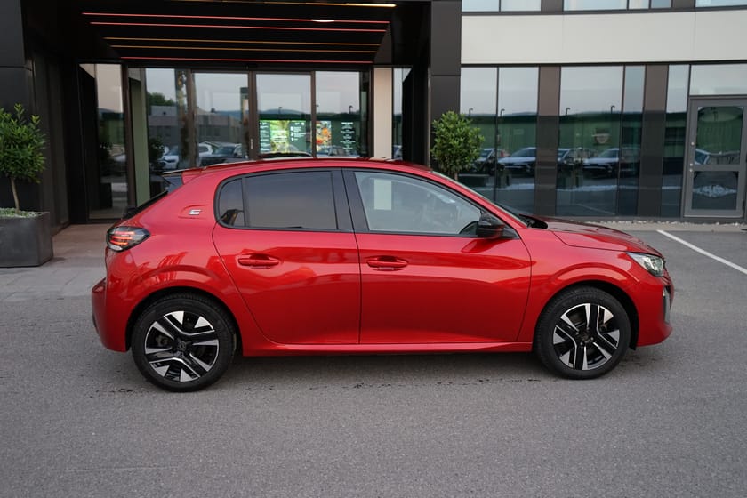 Bilde 4 av Peugeot e-208 Style