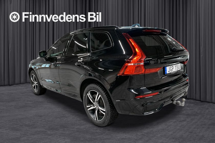 Bild 4 av Volvo XC60 Recharge T6 Ultimate Dark, Drag, Vinterhjul, HUD, 360°