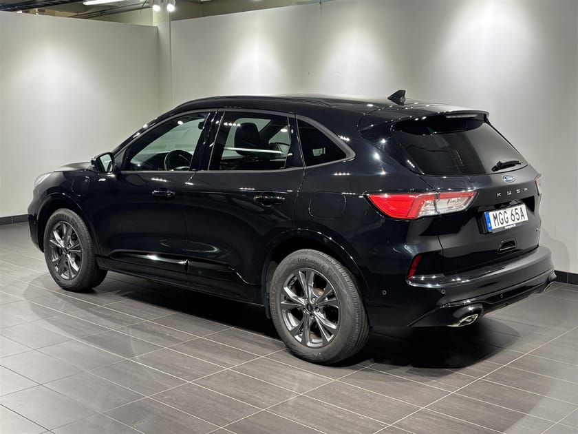 Bild 2 av Ford Kuga Plug-In Hybrid 2.5 ST-Line Business Drag 360°