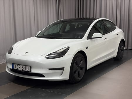 Tesla Model 3 Long Range AWD Autopilot Inkl. Dragkrok Vinterhjul