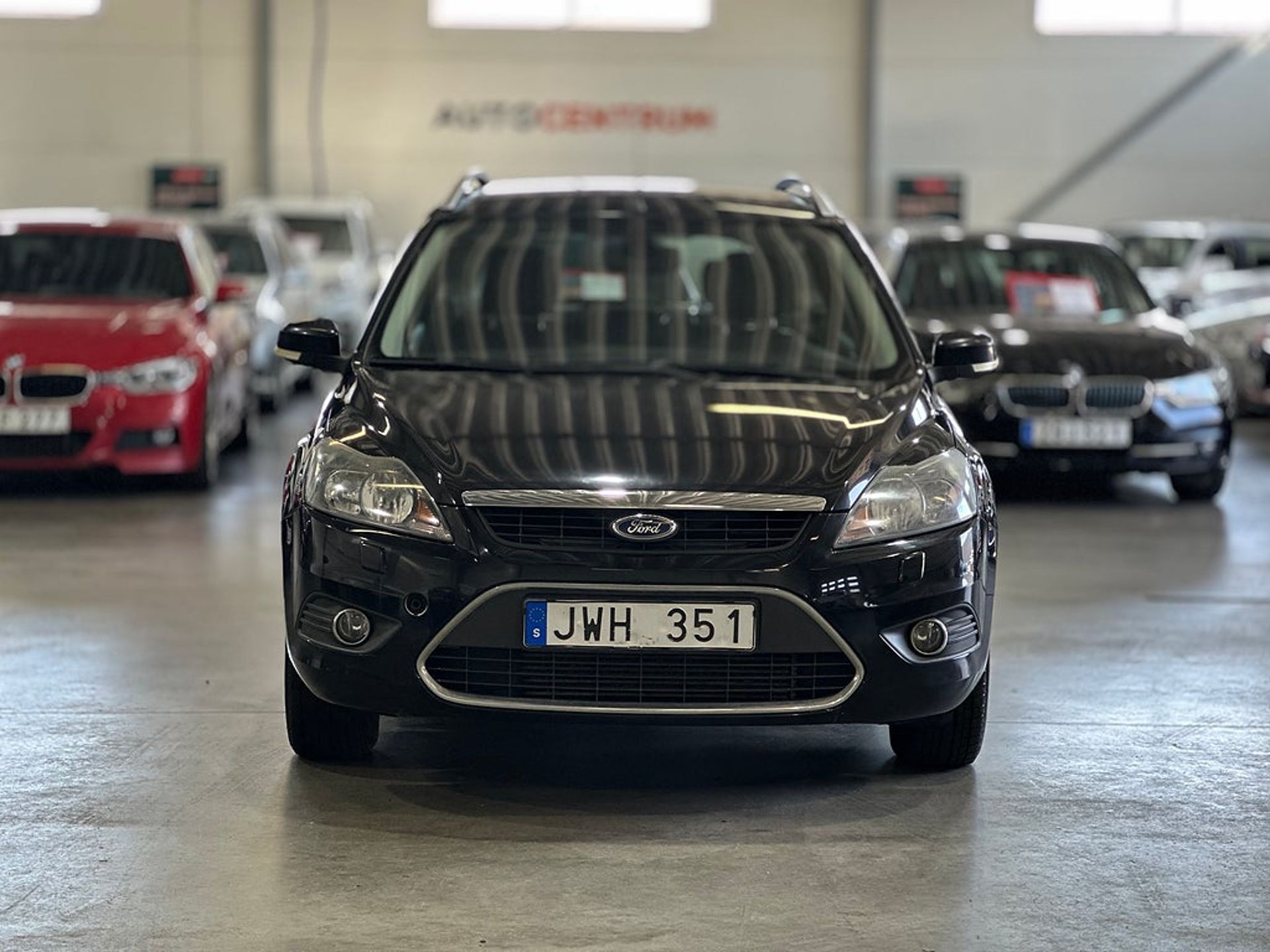 Ford Focus 1.6 TDCi 2010, bild 2/32