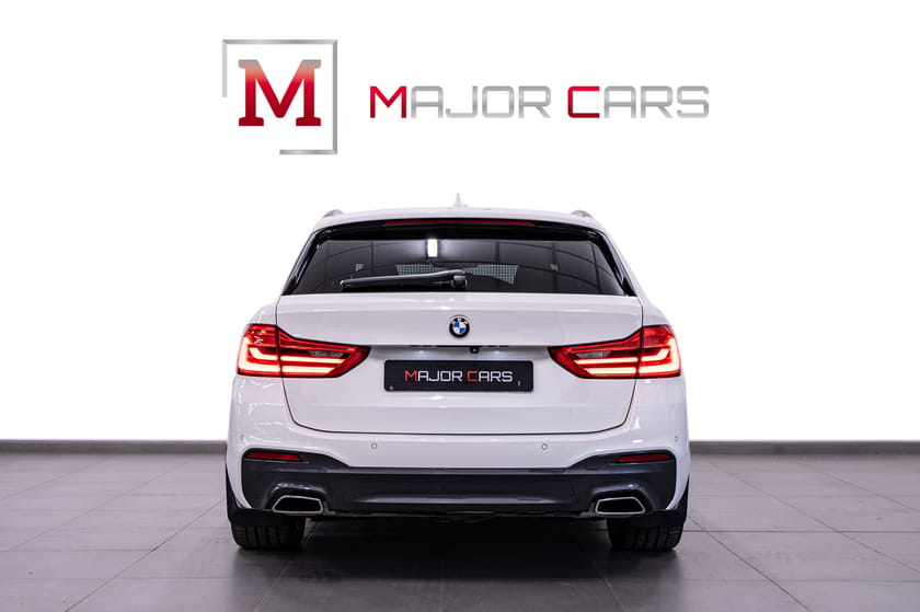Bild 5 av BMW 530i xDrive Touring M Sport Innovation Pano H/K SoftClose 360° HuD