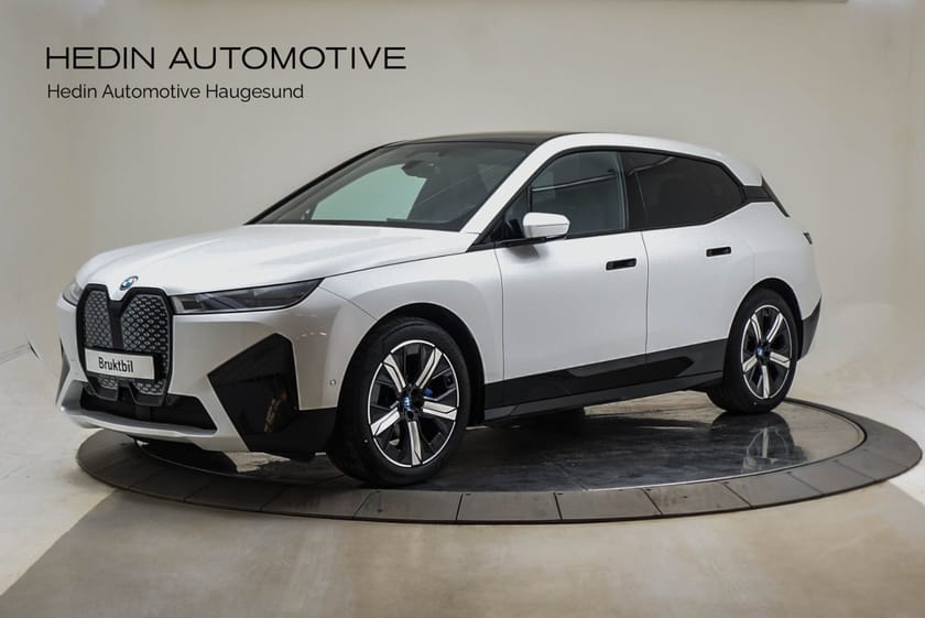 Bilde 1 av BMW iX xDrive40 Fully Charged