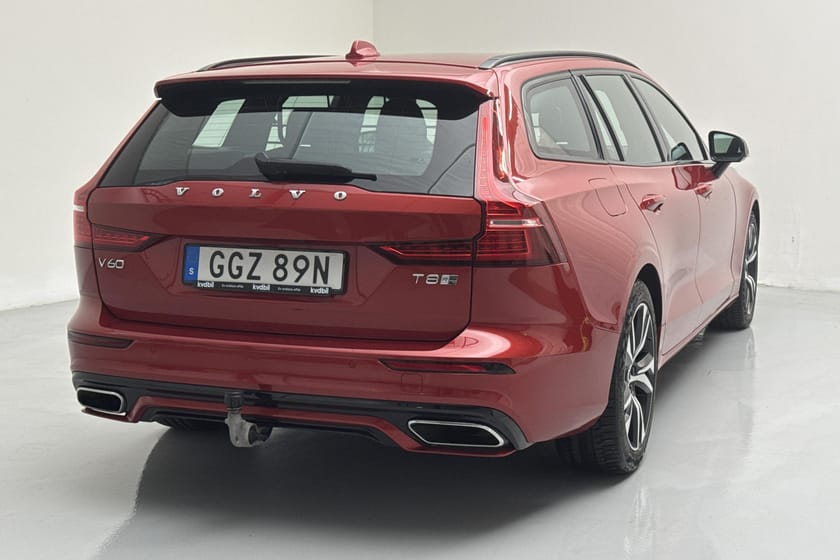 Bild 3 av Volvo V60 T8 AWD TwEn 392hk R-Design Läder 360° Drag