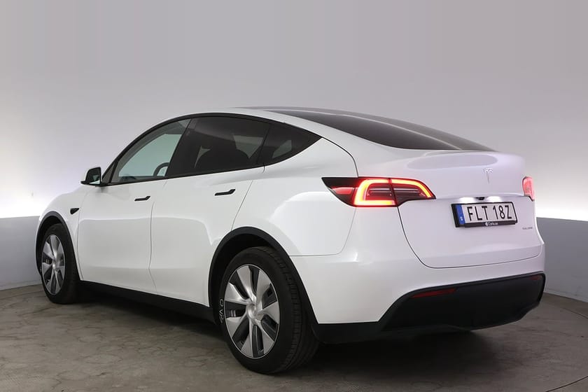 Bild 4 av Tesla Model Y Long Range AWD Autopilot Pano