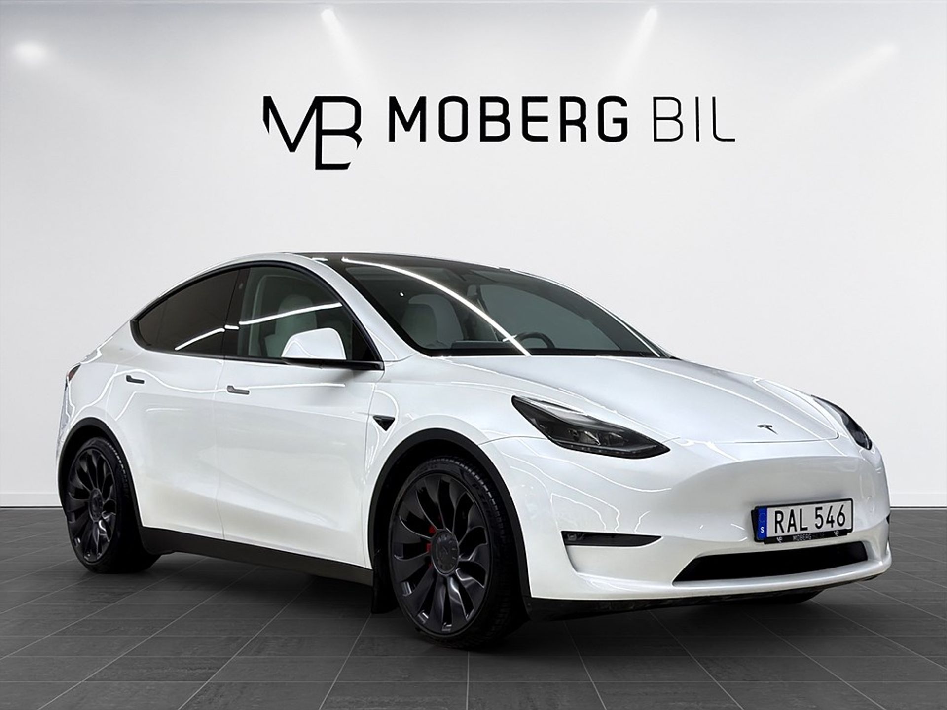 Tesla Model Y 2023, bild 7/10