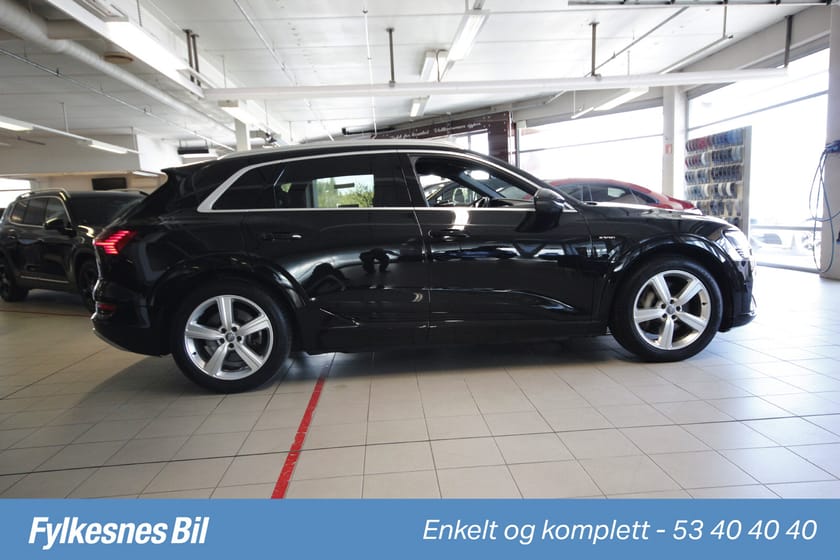 Bilde 3 av Audi e-tron 50 quattro S line