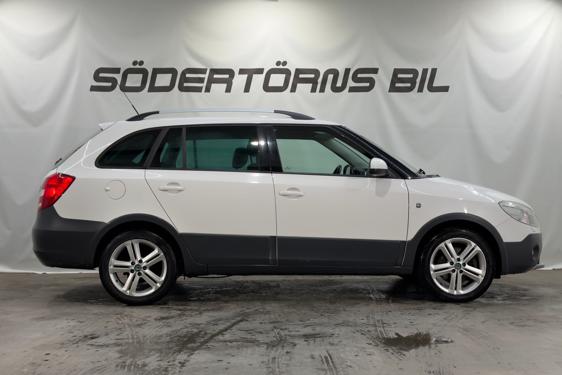 Skoda Fabia Scout 1.2 TSI 2011, kuva 5/10