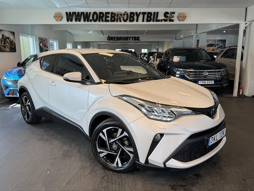 Bild 1 av Toyota C-HR Hybrid CVT X-Edition B-kamera Dödavinkel M-värmare MOMS