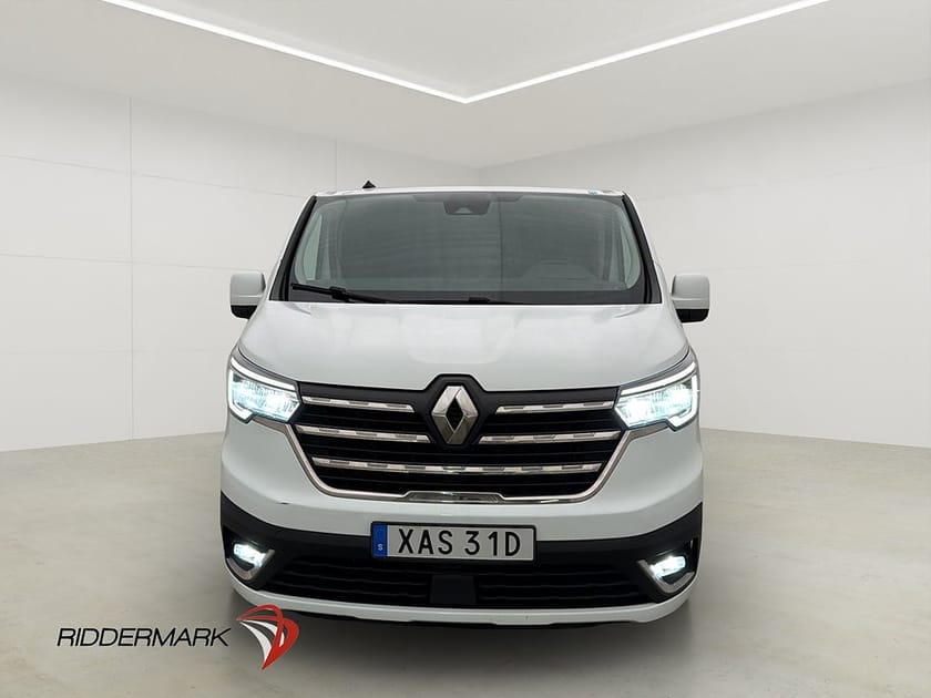 Bild 5 av Renault Trafic Skåpbil L2 Värm Drag LED B-Kamera 2xDörr CARPLAY Moms