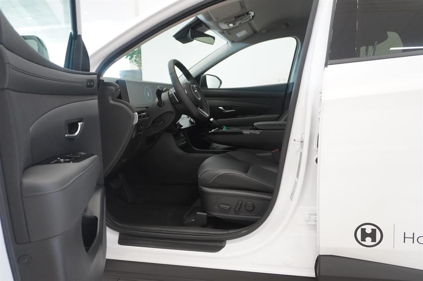 Bild 2 av Hyundai Tucson PHEV Plug-In Hybrid 1.6T 288hk 2WD Advanced Techpack