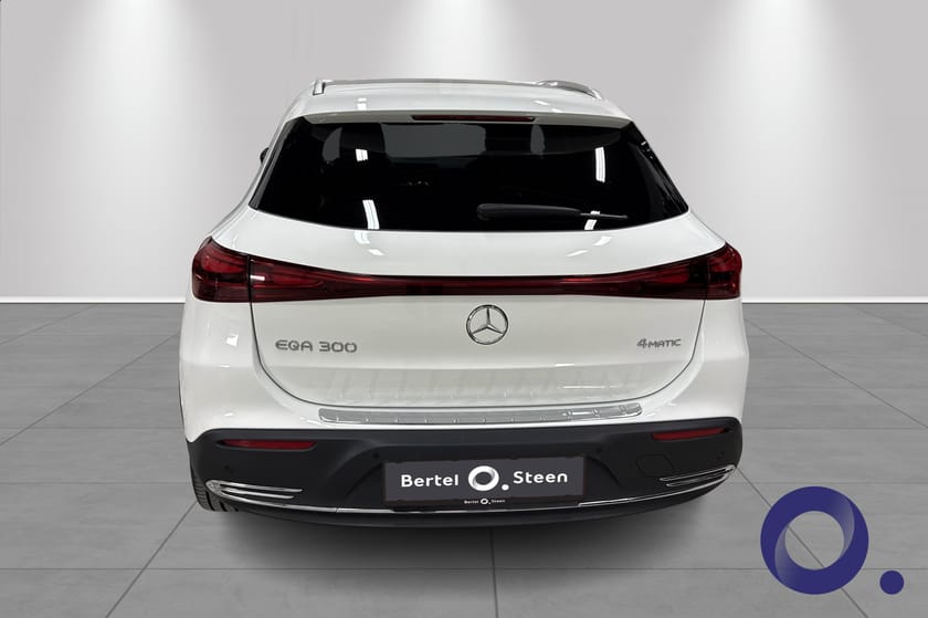 Bilde 4 av Mercedes-Benz EQA 300 4MATIC 4 Matic Advanced pakke/Progressive, Panoramatak