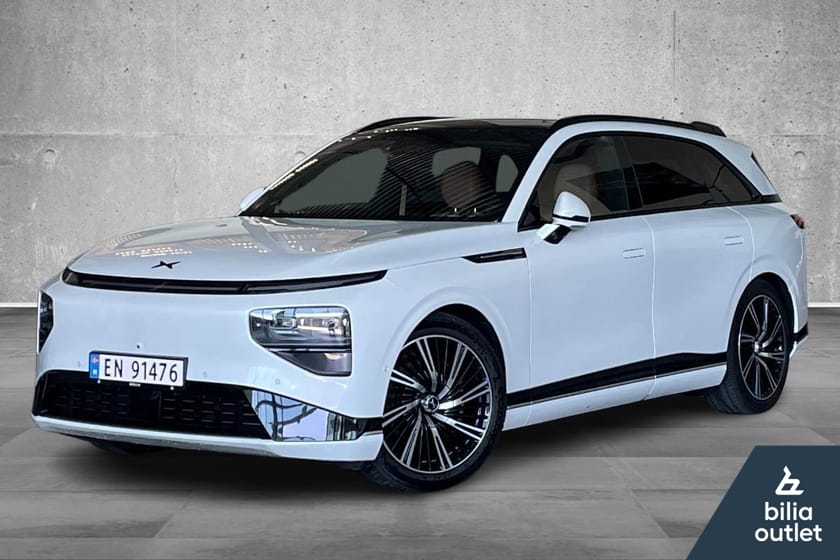 Bilde 1 av XPENG G9 Performance AWD Massaje Hengerfeste Luftfjæring ++