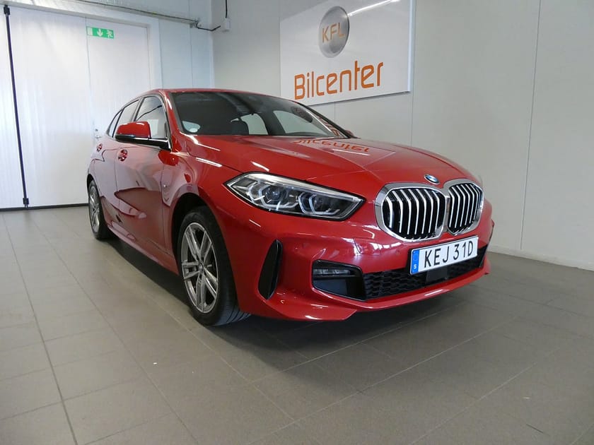 Bild 3 av BMW 120i M Sport Aut-Navi-CockPit-Backkamera-CarPlay-PDC-SoV