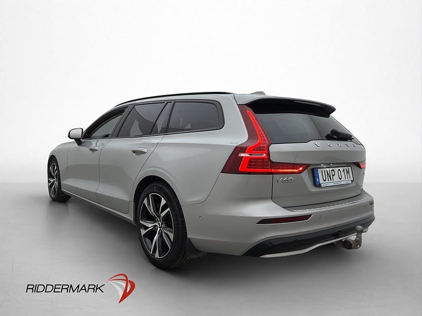 Bild 5 av Volvo V60 B4 197hk Plus Dark 360° Skinn Drag Värmare MOMS