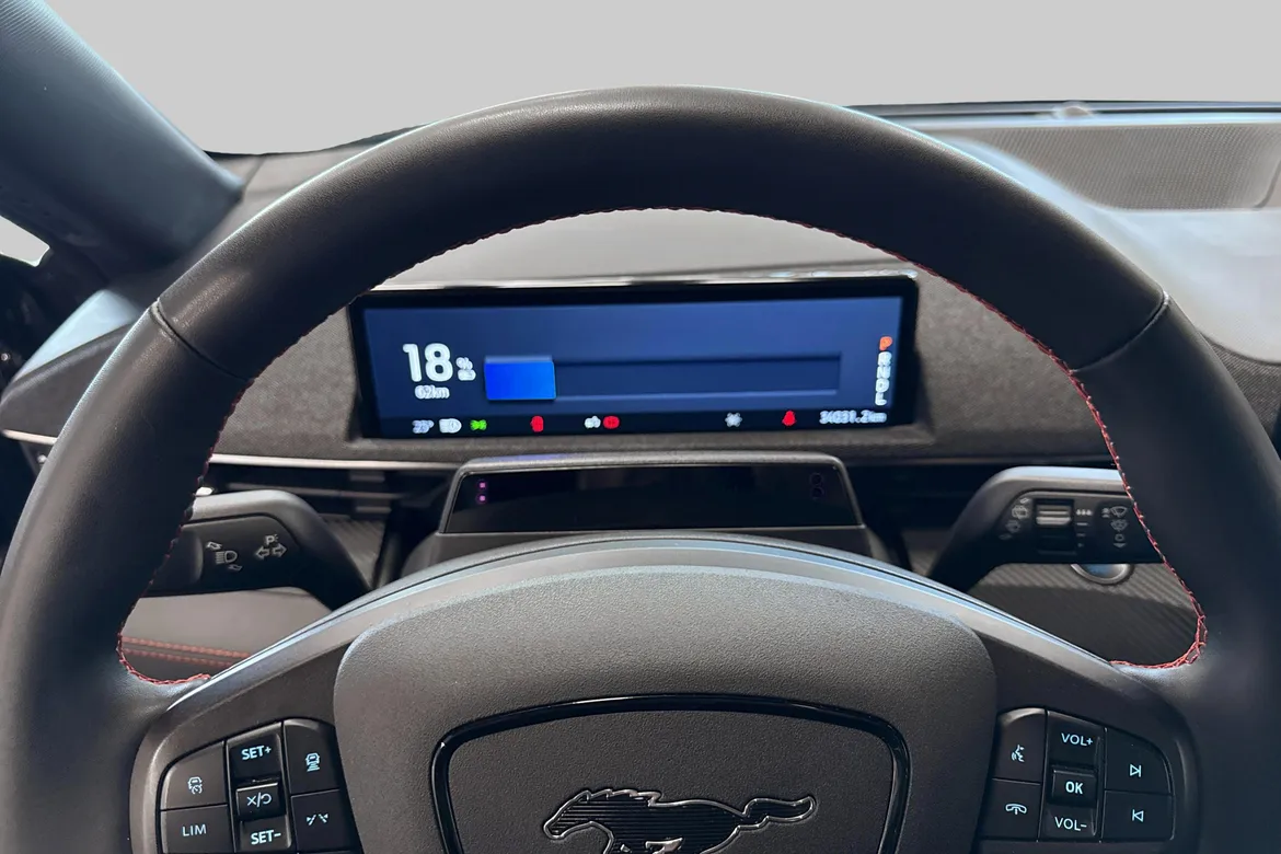 picture of a car