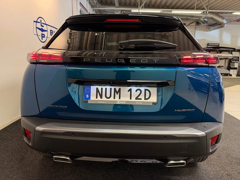 Bild 4 av Peugeot 2008 Hybrid 145 1.2 145hk GT | Vinterhjul | GPS | Kamera | DEMO