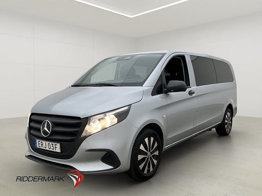 Bild 3 av Mercedes-Benz Vito Tourer 116 CDI 3.1t X-Lång Värm Drag Kamera Skinn