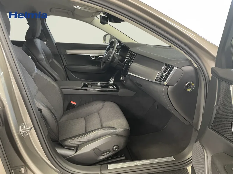Bild 12 av 14 – Volvo V90 Recharge T6 Inscription Expression