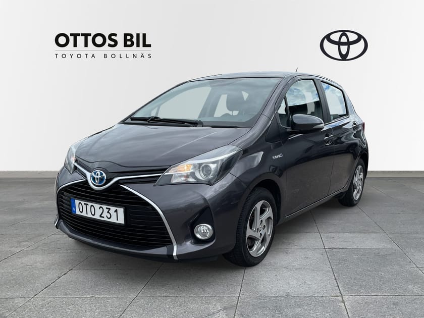 Bild 1 av Toyota Yaris Hybrid 1,5 HSD 5-D HSD /S-V-Hjul,Bakckamera