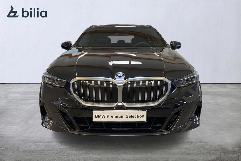 Bild 5 av BMW 520d xDrive Touring M Sport Värmare H/K Adaptiv farth. Drag